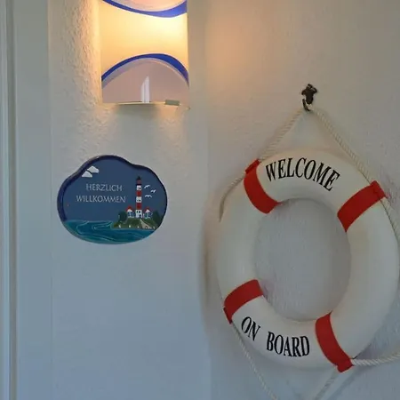 Arielle Comfortable Glowe