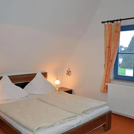 Arielle Comfortable * Glowe