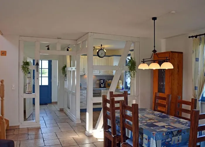 Arielle Comfortable Glowe